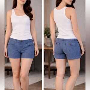 GAP Navy and Light Blue Geometric print mid Waist 100% cotton Shorts size 2